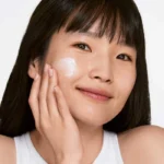 کرم آبرسان کلینیک مدل Moisture Surge Intense